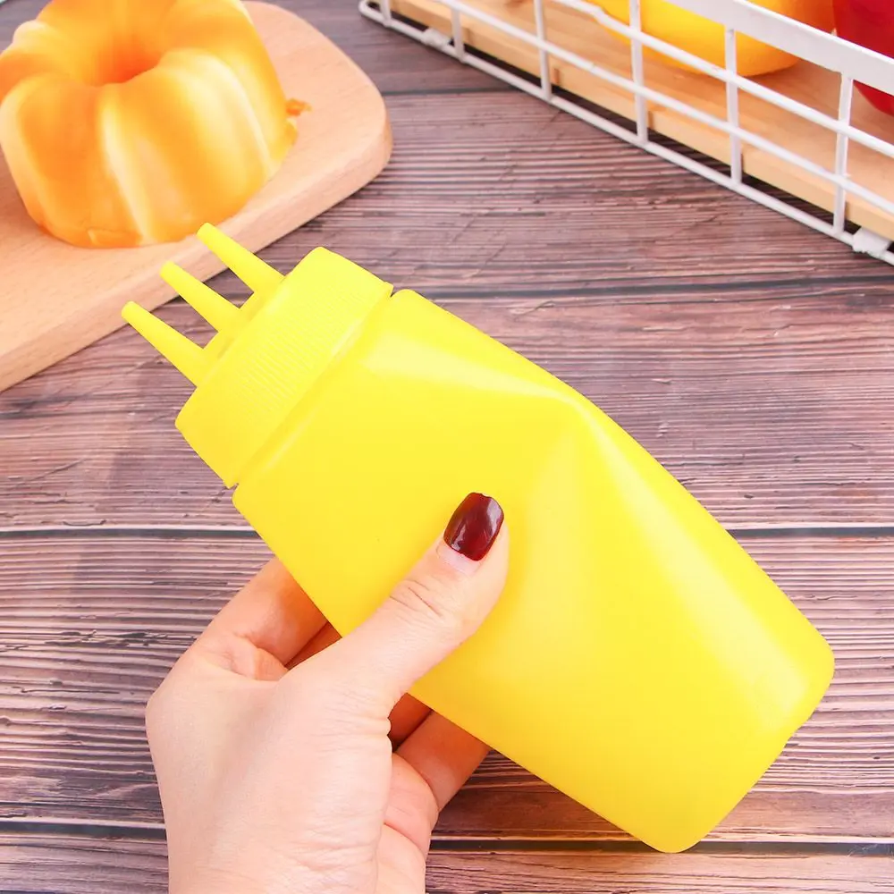 3 Holes Ketchup Mustard Salad Organization Sauce Dispenser Squeeze Bottle Jar Kitchen Accessories