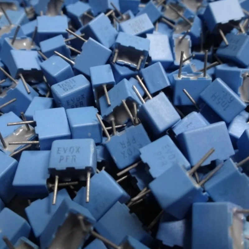 20 قطعة PFR5 0.0015 فائق التوهج 63v 1500pf 1.5nf 1n5 152 عالية الدقة 3% فيلم مكثف