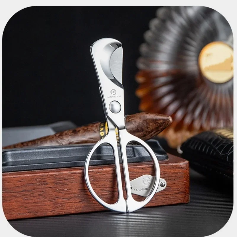 

New Sharp Portable Cigar Cutter - Stainless Steel Guillotine Design, Travel-Friendly Cigar Scissors Knife Smoking Accessories