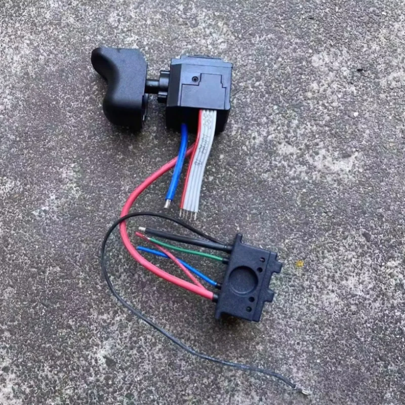 Variant: switch plug
