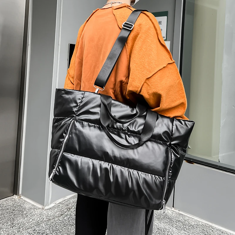 Übergroße lässige Reisetasche für Frauen wasserdichte Nylon gepolsterte Einkaufstasche geste ppte Baumwolle Raum Handtasche Messenger Mode Paar Tasche – Detail 20