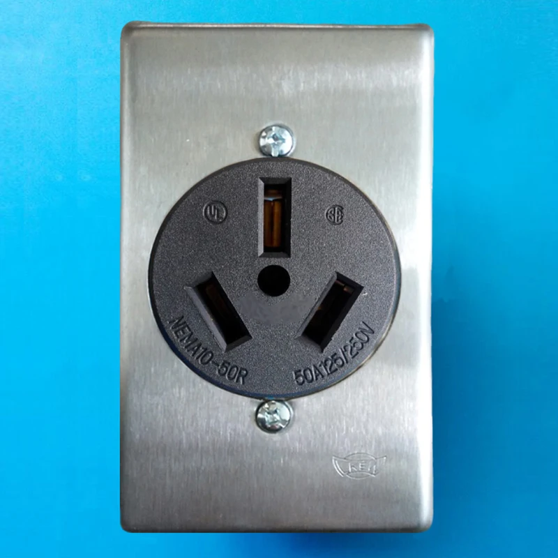 50 Amp Receptacle Outlet, NEMA 10-50R, Flush Mounting, Straight Blade, Industrial Grade, 30 Amp, 125/250 Volt，UL Listed