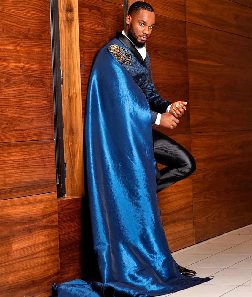 Luxury Crystal Men's Royal Satin Suits Jacket Pant with long Cape Men's Stage Costume High Quality Wedding Party Dress