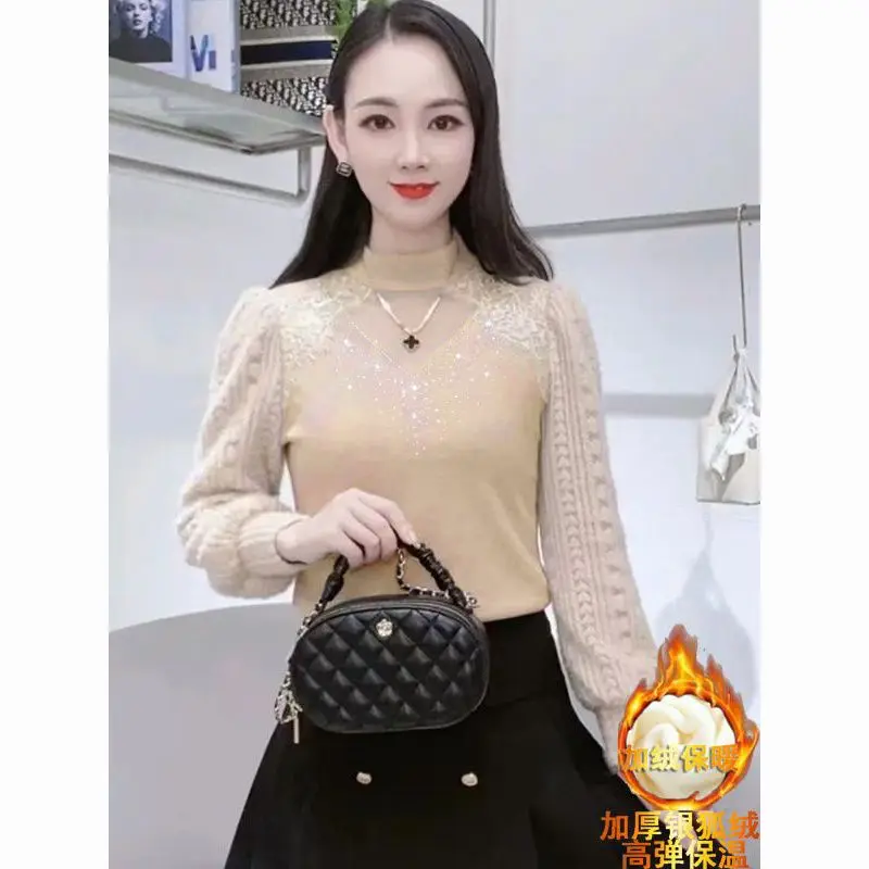 

New Year's Battle Robe Patchwork with Plush and Thick Lace Base Stylish Long Sleeved Shirt
