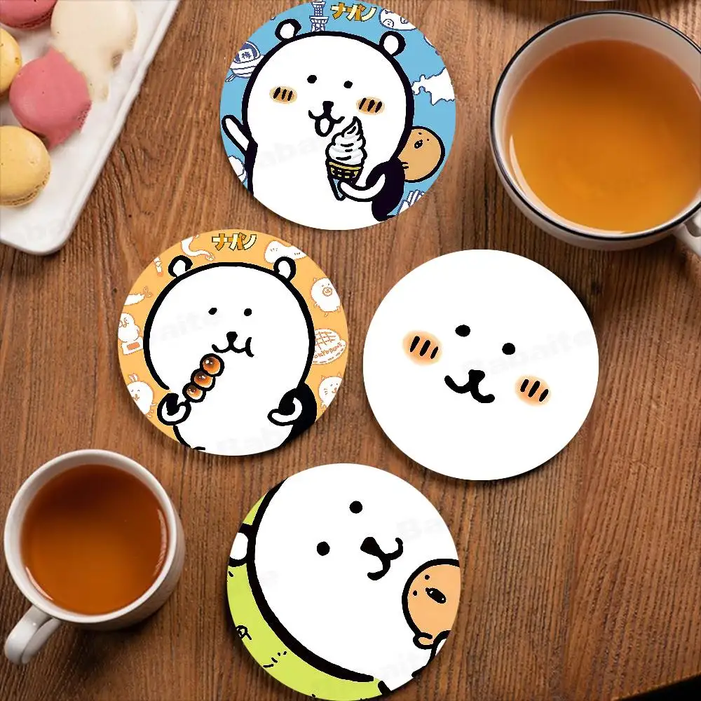 J-Joke B-Bear Cartoon pattern art painted wooden anti-slip coasters, suitable for decoration of living room kitchenware