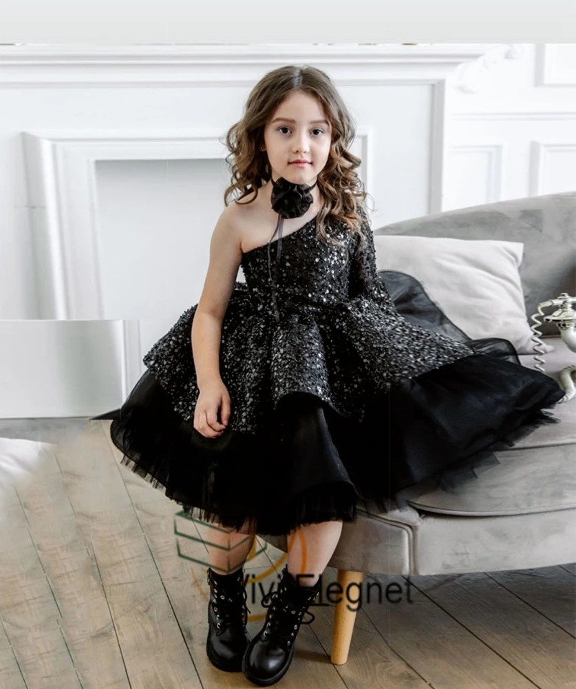 Moda preto vestidos da menina de flor para o aniversário 2023 verão um ombro lantejoulas tutu casamento vestidos de festa para a princesa verão