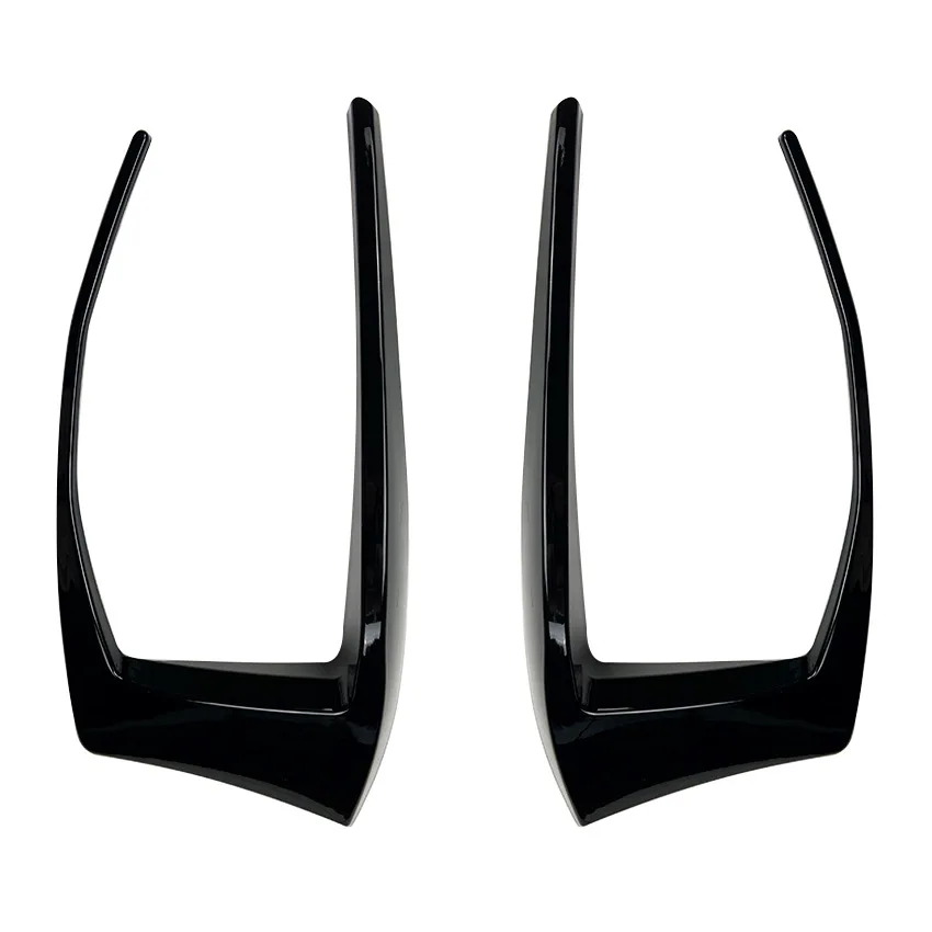 

Suitable for Volkswagen Golf 7 Golf 7 2012-2015 Rear Bar Air Knife R400 Rear Air Knife Exterior Modification