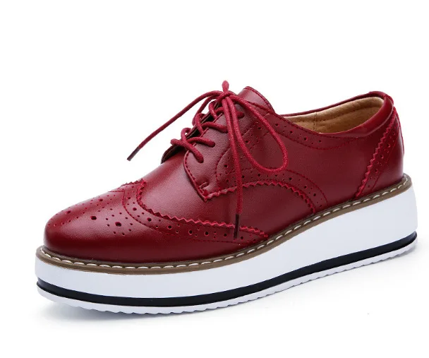 Mocassini da donna scarpe tacchi spessi in pelle scarpe Oxford scarpe stringate da donna stile britannico scarpe da donna Bullock formali