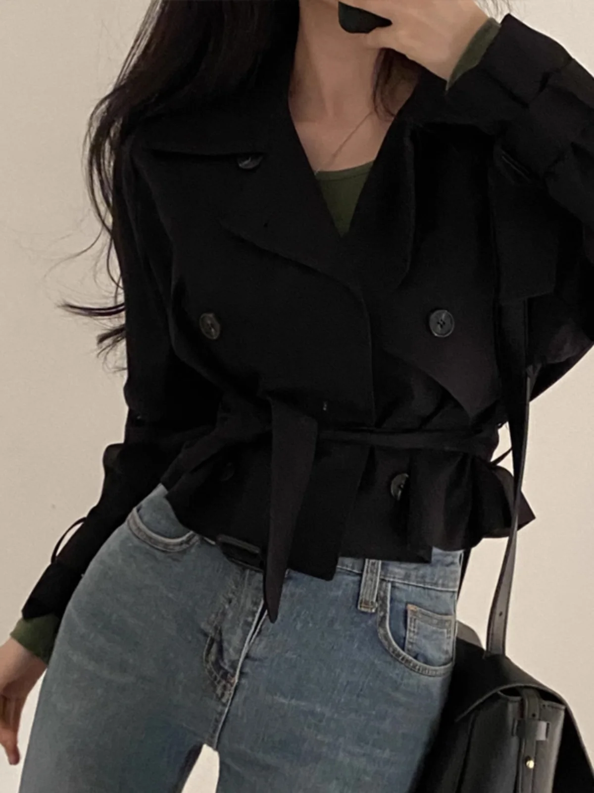 シックなレトロベルト付きショートコートジャケット女性のダブルブレストポロカラールーズフィット秋アウター韓国スタイルピュアカラー