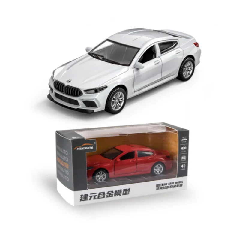 BMW M8 Modelo de Carro Esportivo Para Crianças, 1:32, Liga, Diecasts, Veículos De Brinquedo, Modelo De Carro Com Luz Sonora, Modelo Puxar Para Trás, Presentes