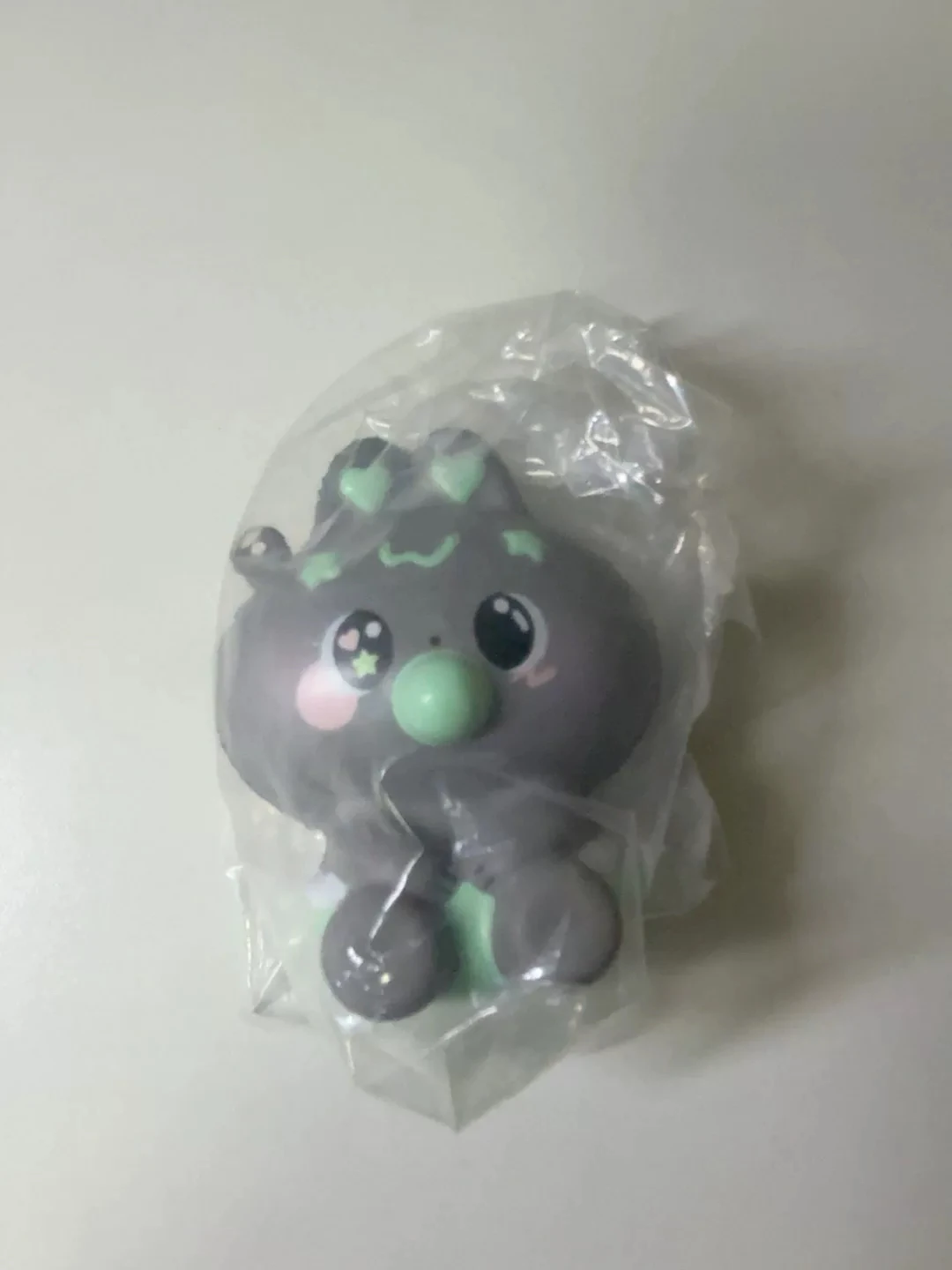 official-gmmtv-thai-star-metaa-squishy-random-keychain