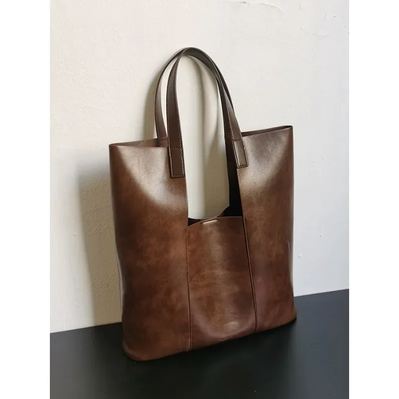 

Bag Woman 2025 Autumn/winter New Women's Shoulder Bag Oil Wax Leather Commuter Bag Large Capacity Underarm Simple Fashion WT255