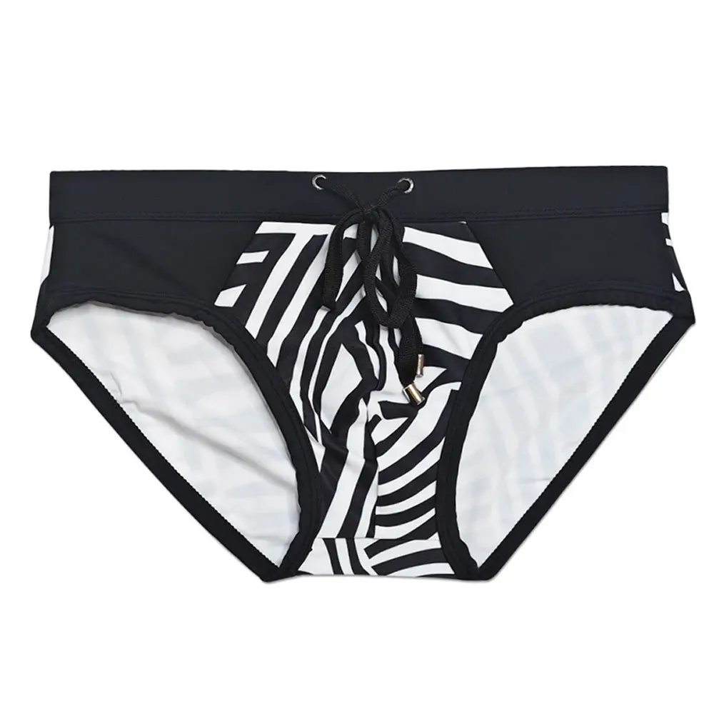 

Мужские облегающие плавки, модные черно-белые пляжные плавки с объемным принтом и размерами чашечек UXH373-1