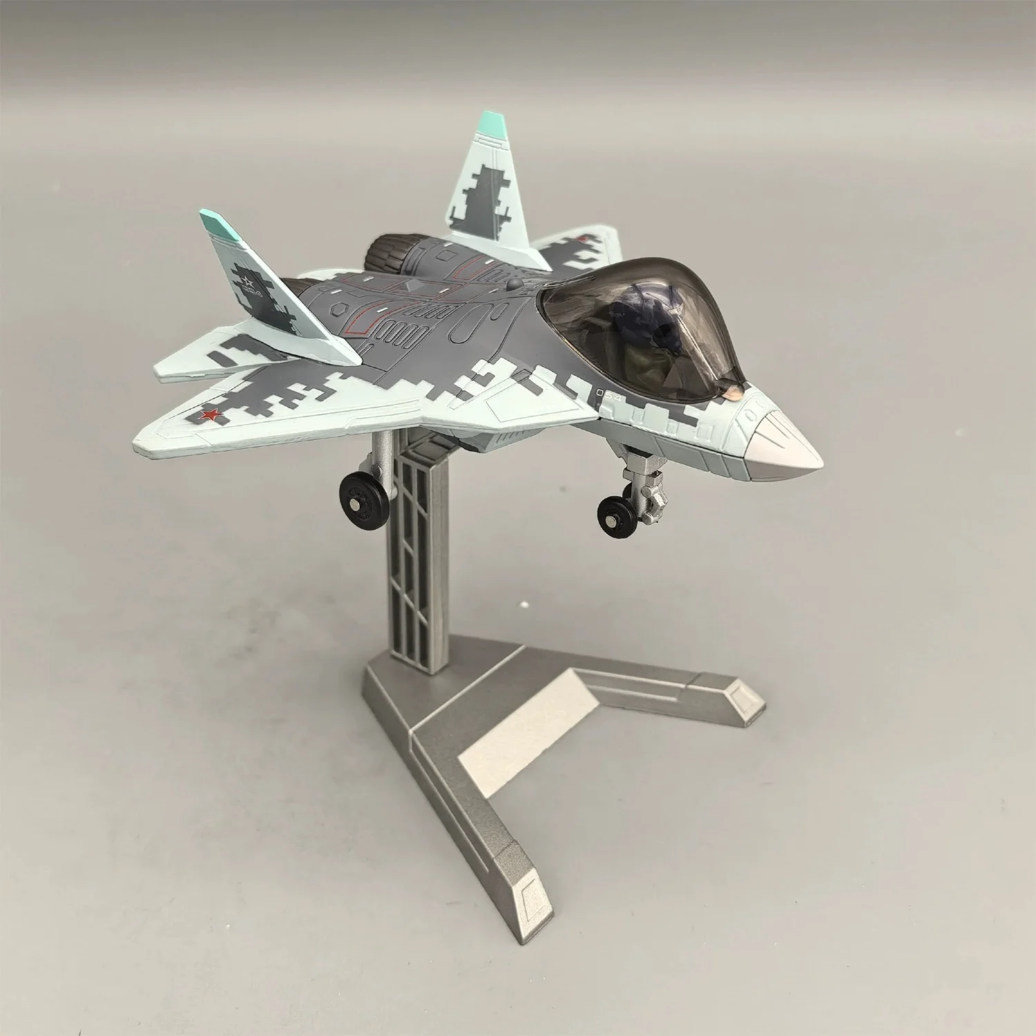 Home decor Cartoon Q-version Su-57 Aircraft Metal Alloy Plane Model Air Force Airplane With Landing Gear Collection Enthusiast
