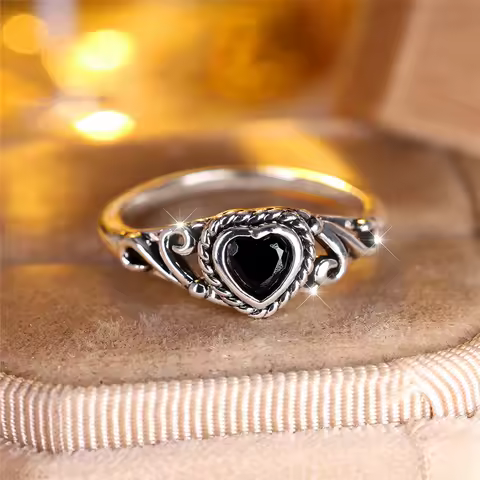 Trendy Black Zircon Love Heart Ring Vintage Fashion Silver Color Wedding Bands Engagement Rings For Women Men Minimalist Jewelry