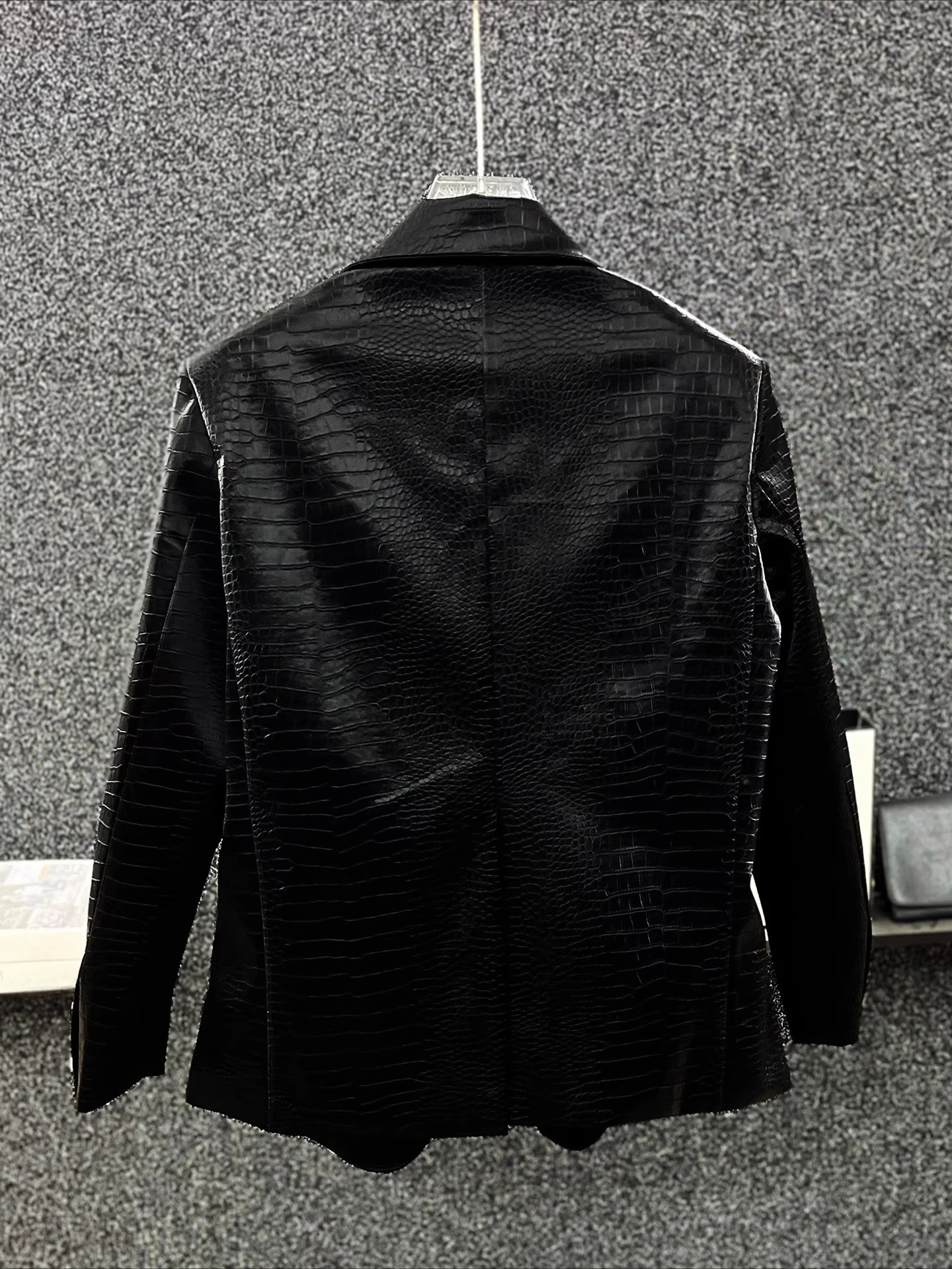 Men's 2025 Autumn New Trendy Tops Versatile Stylish PU Leather Suit Jackets High-end Padded Shoulder Blazer Faux Leather Coats