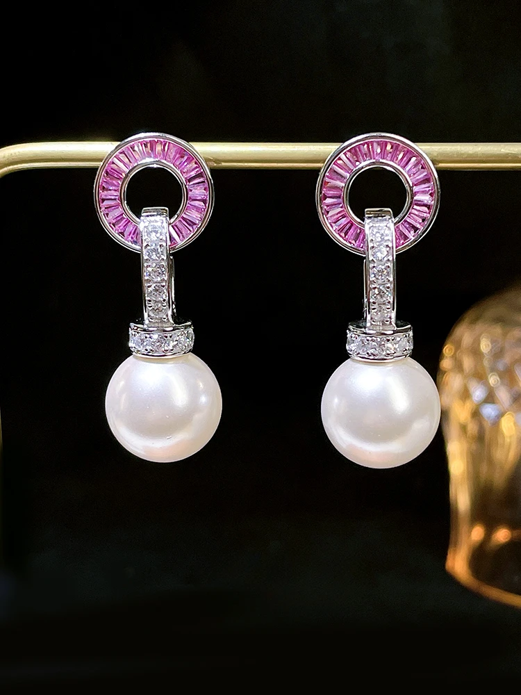 Luxury Fritillaria Pearl 925 Silver Earrings Set with High Carbon Diamonds, High End Temperament, Small and Versatile