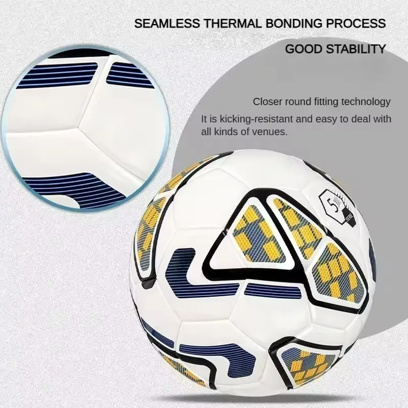 Adesivo per macchina da allenamento per partite di laminazione a caldo in PU di dimensioni standard professionali 5 Pallone da calcio in PU resistente all'usura senza cuciture