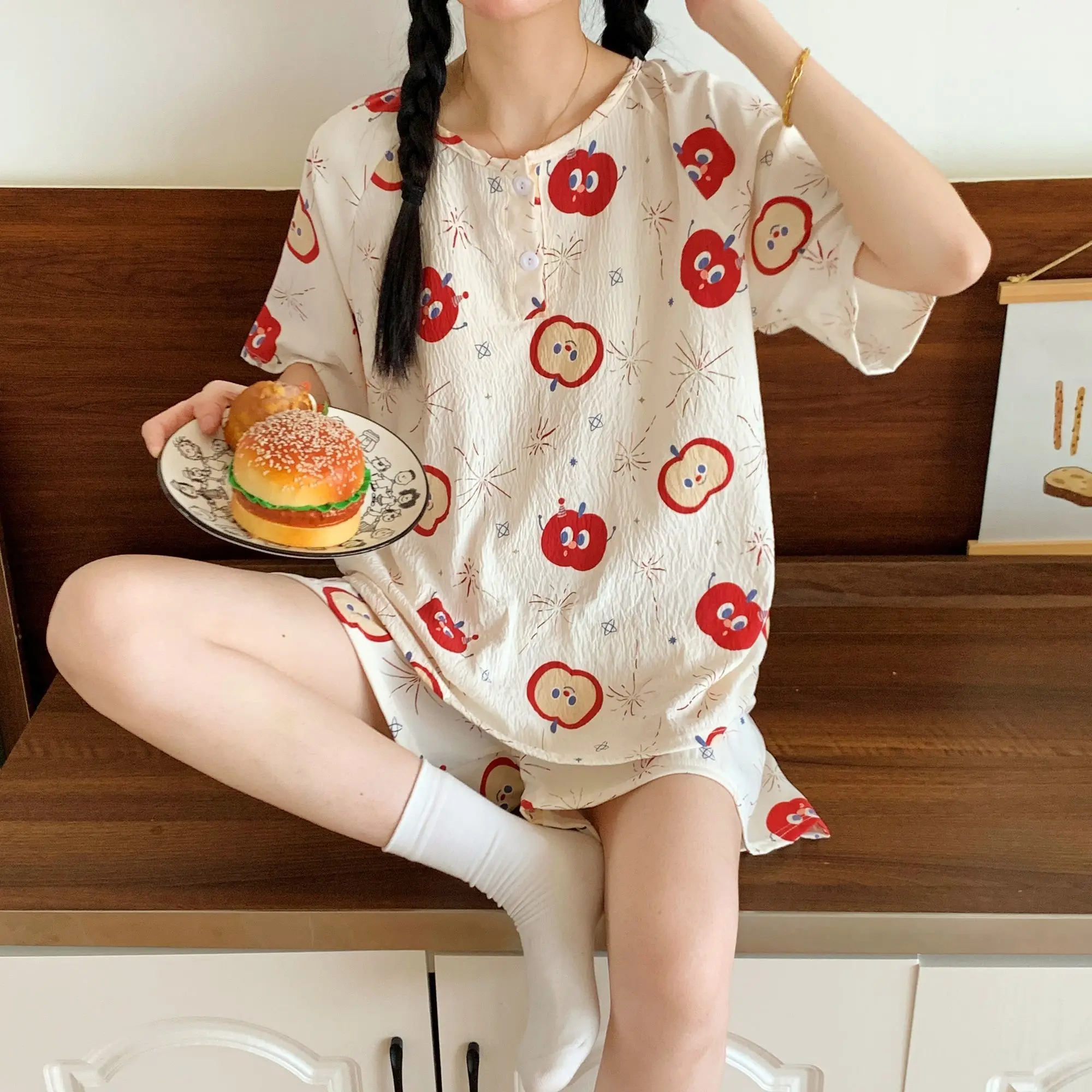 

Милый комплект одежды для сна Apple, хлопковые шорты с короткими рукавами и облаком, женская летняя домашняя одежда, корейская свободная модная повседневная одежда, 2 шт.