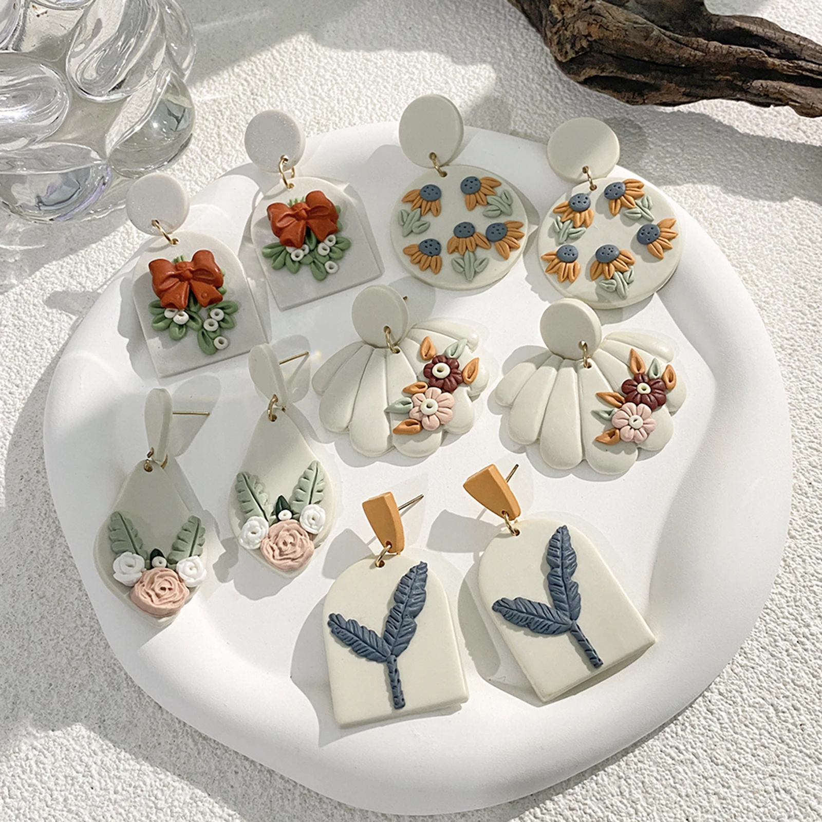 AENSOA Women\'s Multiple Polymer Clay Geometry Earrings Fashion Flowers Patchwork Design Drop Earrings Jewelry Holiday Christmas