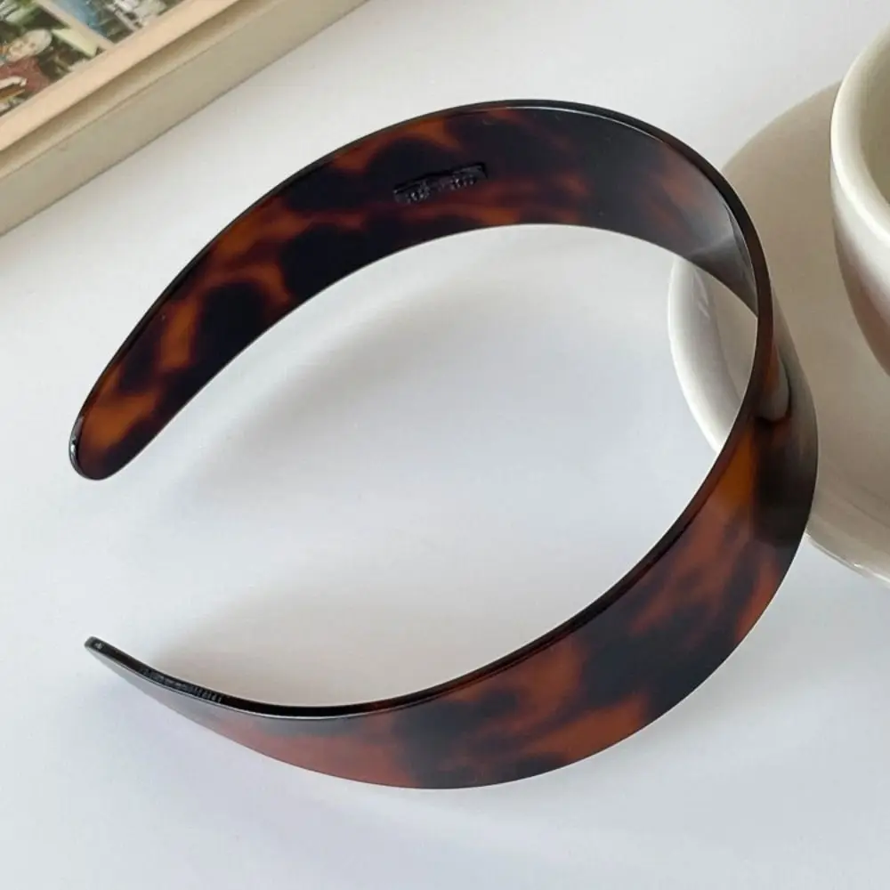 رائعة حمض الخليك ليوبارد عقال غطاء الرأس القهوة الرجعية هيرباند أغطية الرأس الفرنسية الكورية نمط الشعر هوب الصورة