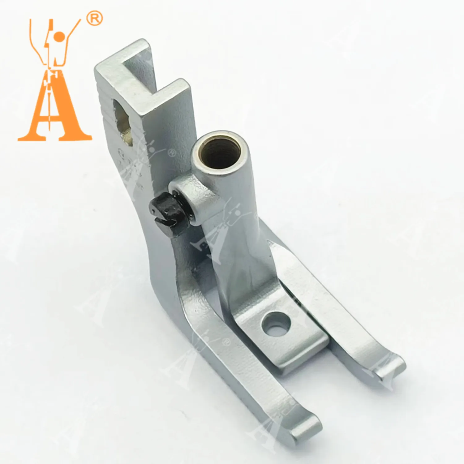 210-94107 210-95104 Per Juki TNU-243 TSC-441, TW1-243, TW3-441, Golden Wheel CS-243, CS-441 Piedino per macchina da cucire