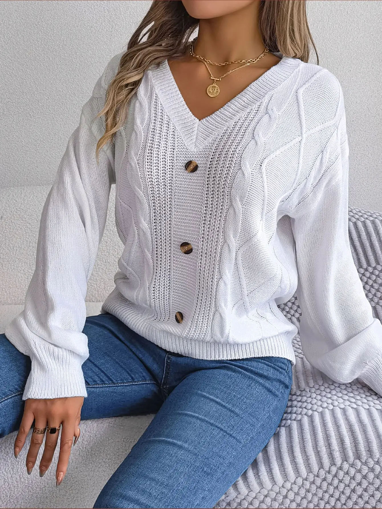 

Autumn and Winter Sweater for Female Fashion New Solid Color V-neck Button Twist Knit Lantern Sleeve Casual Pullover Blouse