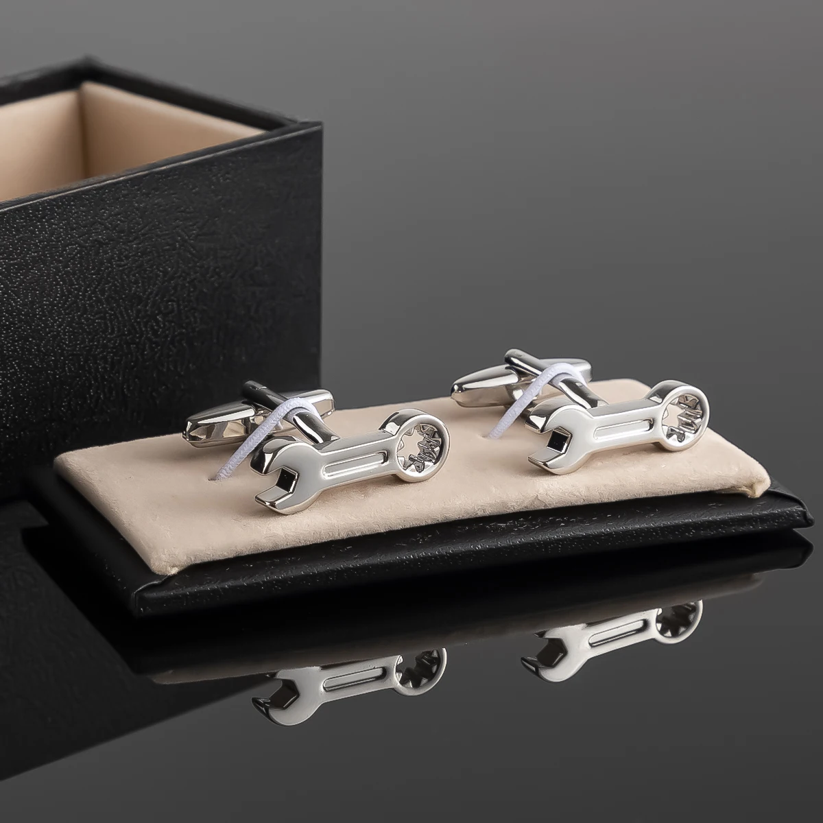 عالية الجودة الموسيقية ملاحظة طائرة السفينة أزرار أكمام الرجال الفرنسية قميص الحيوان مضرب الأنابيب أزرار أكمام ، المصنع مباشرة بالجملة #4