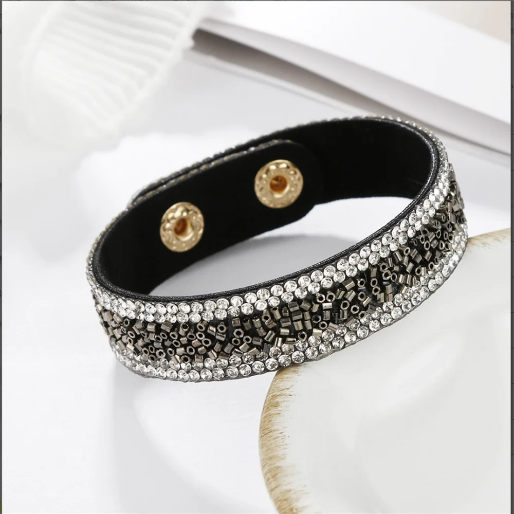 2022 Newest Fashion Women\'s Leather Wrap Bracelet Colorful Crystal Beads Metal Button Clasp Bracelet Handmade Jewelry Bohemian