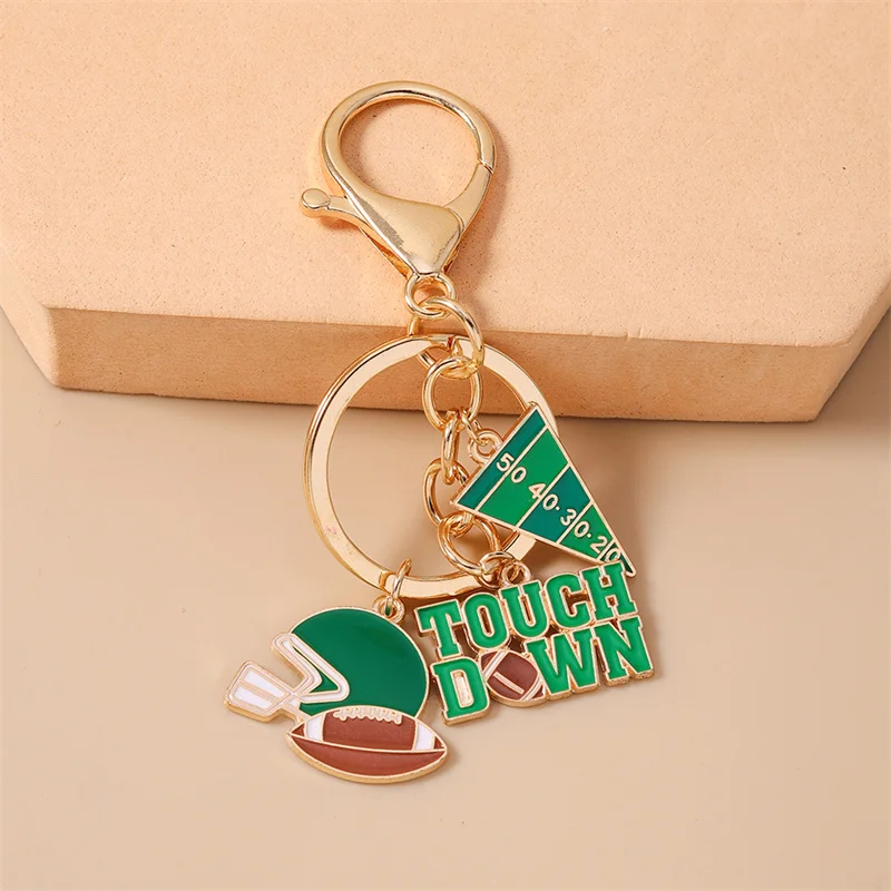 Aihua Emaille American-Football-Schlüsselanhänger für Frauen und Mädchen, Sportliebhaber, Fußball-Schlüsselanhänger, Handtaschenanhänger, Modeschmuck, Geschenke – Detail 6