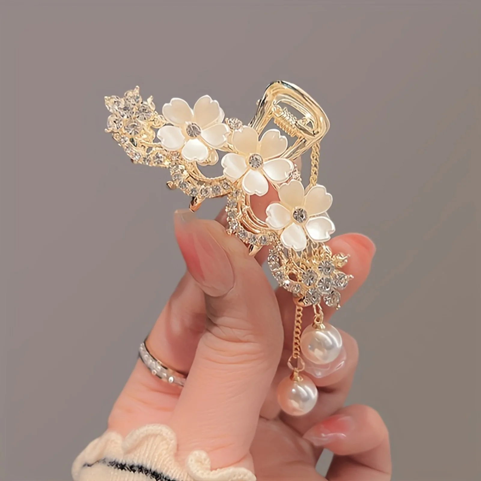 Modische Haarspange, elegante, exquisite Kristallblumen-Perlen-Quasten-Haarklammer für Damen und Mädchen, Party-Pferdeschwanz-Haaraccessoires – Detail 4