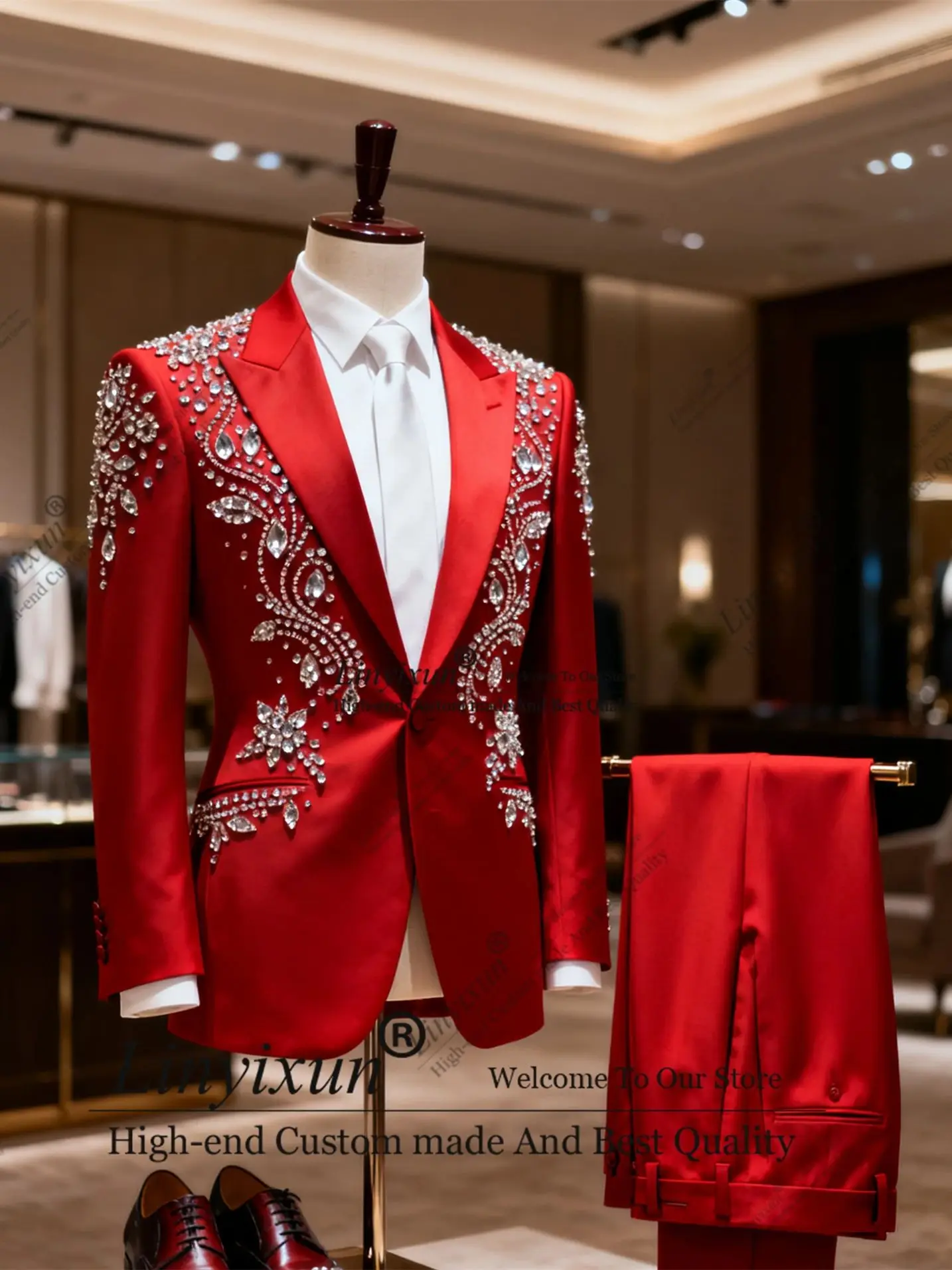 

Handsome Diamond Men Suits Customized Slim Fit High End Rhinestone Wedding Tuxedos 2 Pieces Sets Groom Male Blazers Ropa homre