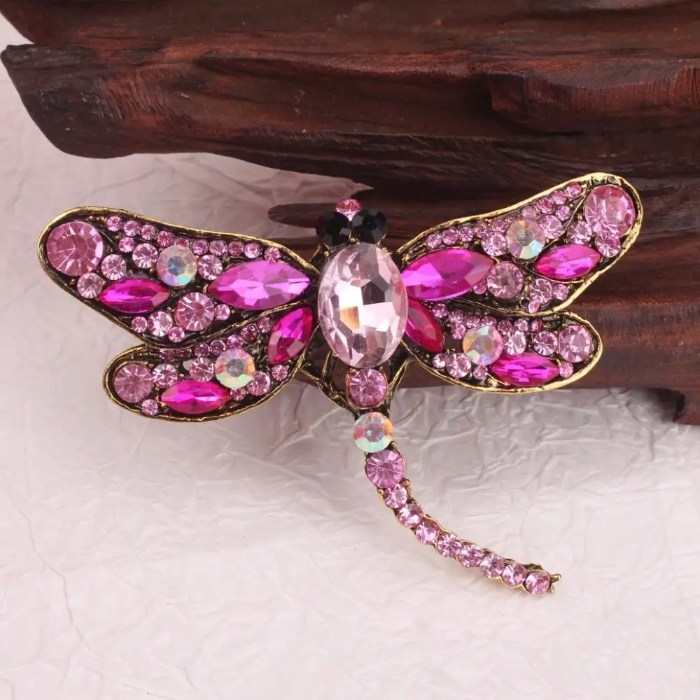Vintage Gold-Tone Pink Rhinestone Dragonfly Brooch, Retro-Inspired Luxurious Insect Design Adorned, for Daily Outfits & Gifting