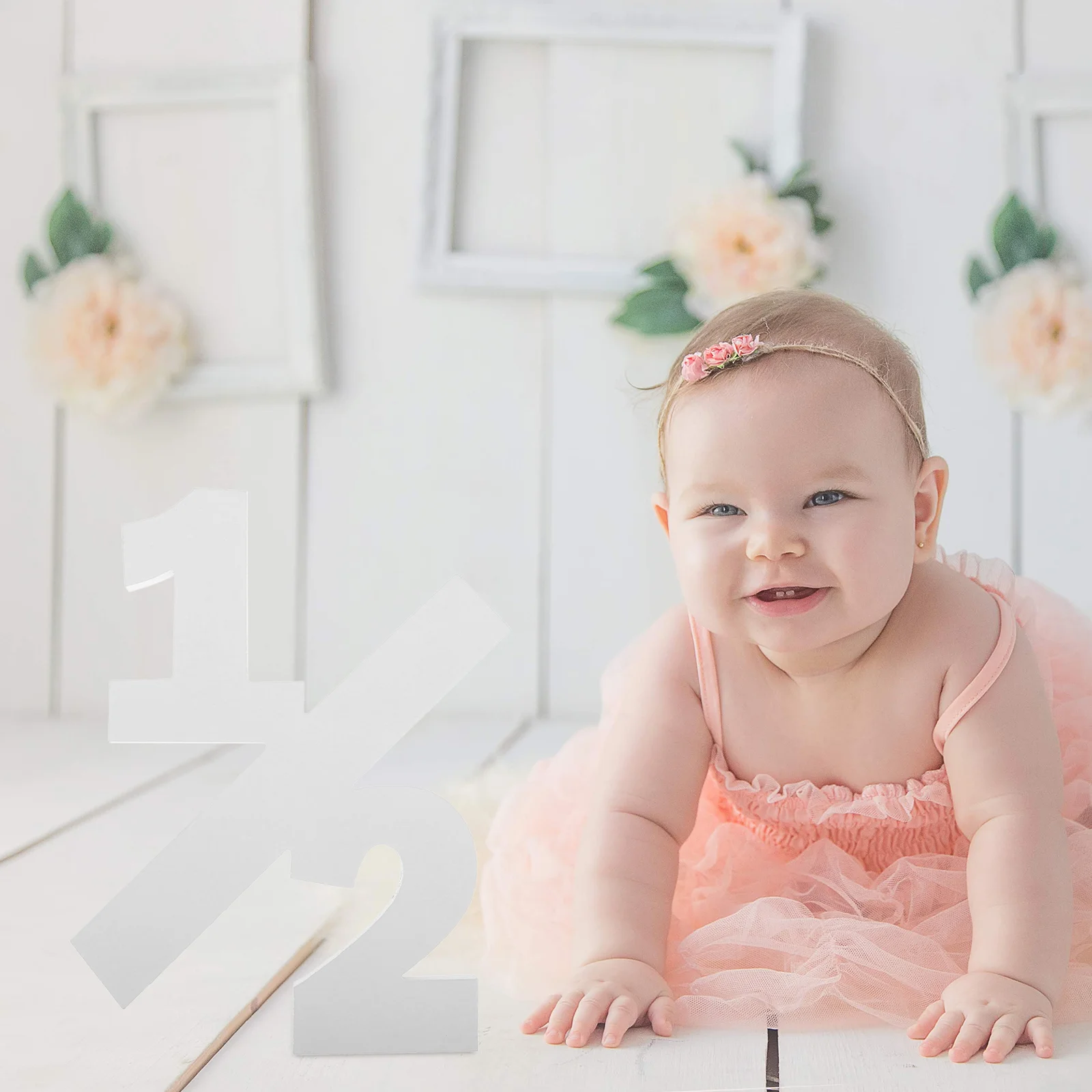 Puntelli per foto di metà anno Decorazioni di buon compleanno Ornamenti fai-da-te Cartello in legno Numeri in legno per la casa Mattoni Tavolo bianco per bambini
