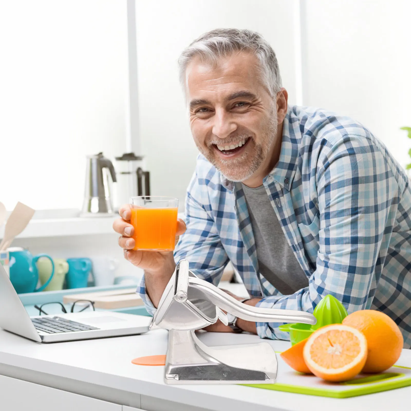 

Ручная соковыжималка из алюминиевого сплава, портативная, компактная, легкая, для дома, путешествий, пикников, для лимонов, апельсинов, цитрусовых