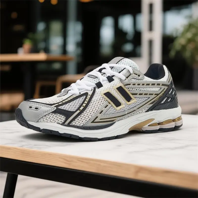 

Waterproof Slip-ResistantTrendy sports casual shoes, fashion gene, daily focus