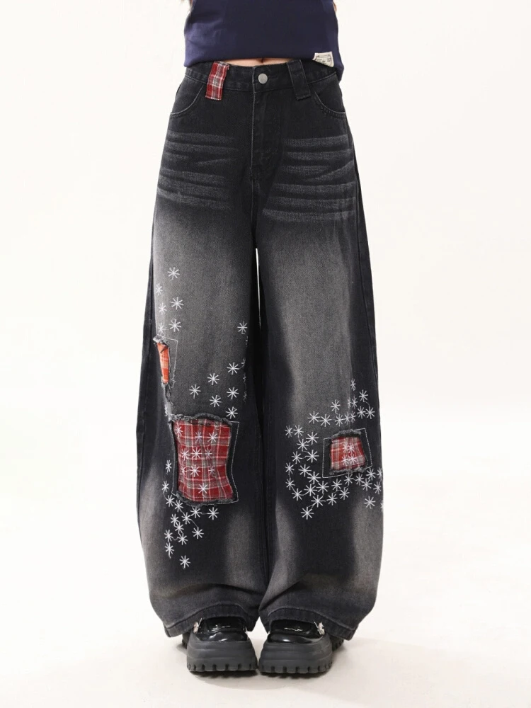 

Ретро американские рваные клетчатые лоскутные джинсовые брюки, свободные широкие брюки с ножом для мужчин и женщин, модные джинсы весны 2025 г.