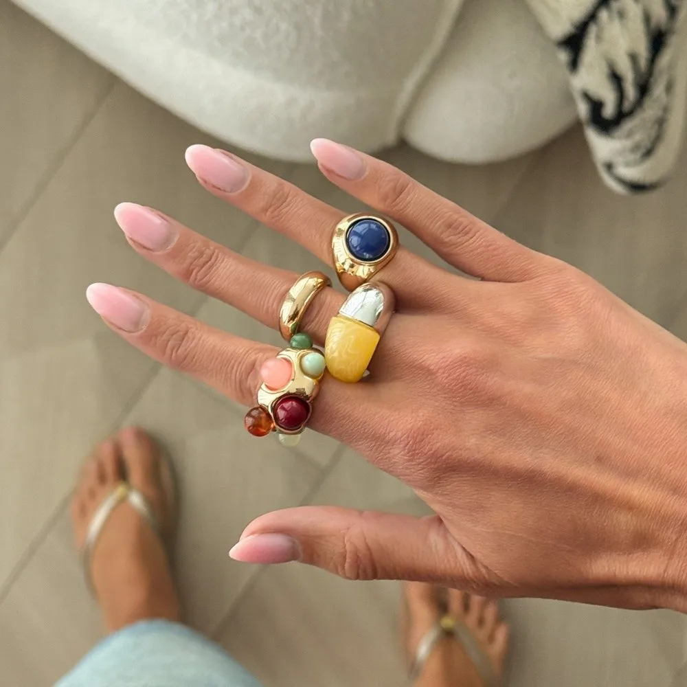 4Pcs/set Vintage Color Resin Gemstone Ring Multi-Color Polish Surface Bead Inlay Ring Resin Bead Inlay Glossy Metal Surface
