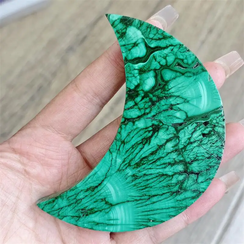 Natural Malachite Moon Carving Healing Reiki Figurine Crystal Carving Statue Crafts Home Decorat Gift 1PCS