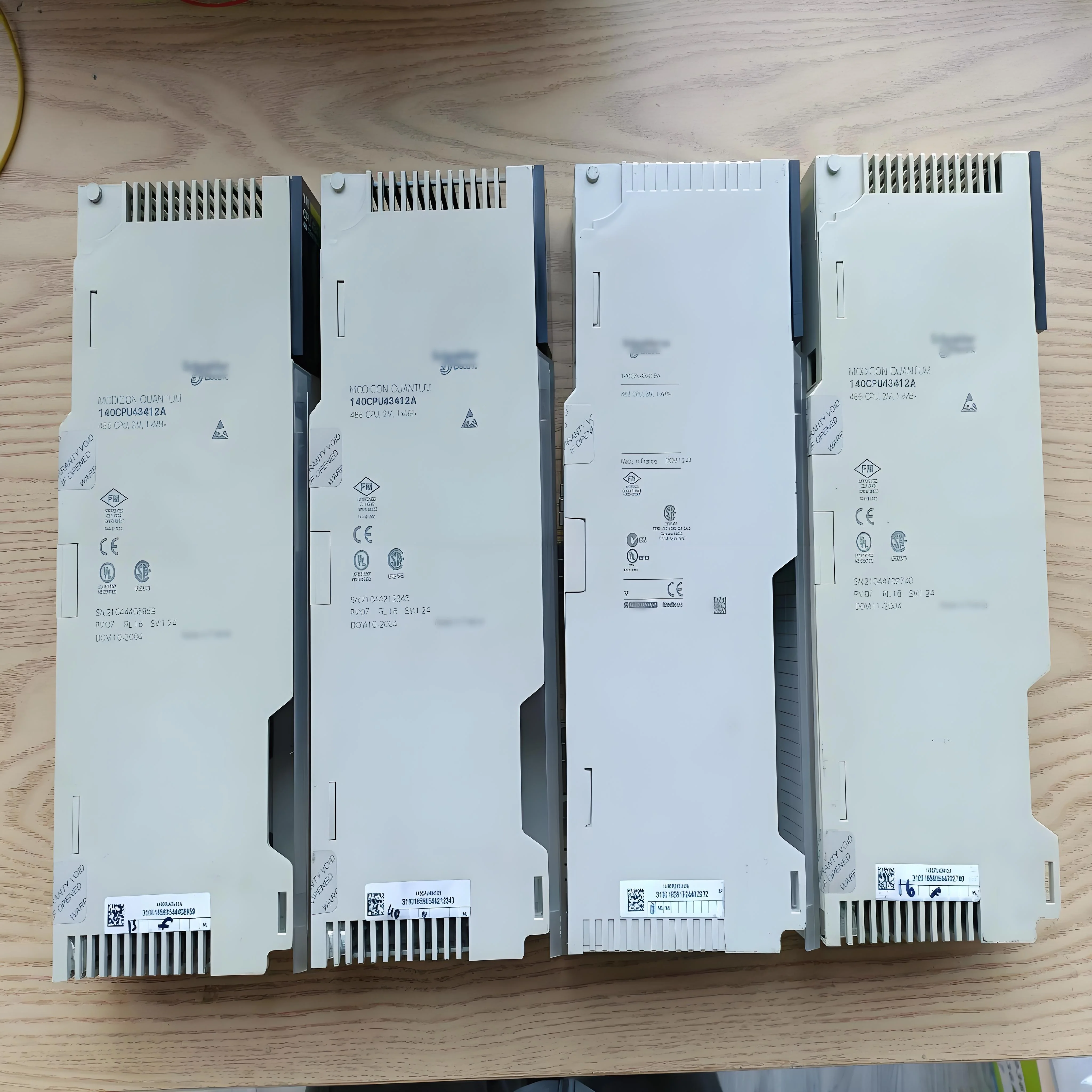 Brand New 140CPS11420 PLC Programmable Controller Original Input Module For PLC Control System Protection Discounted Sale