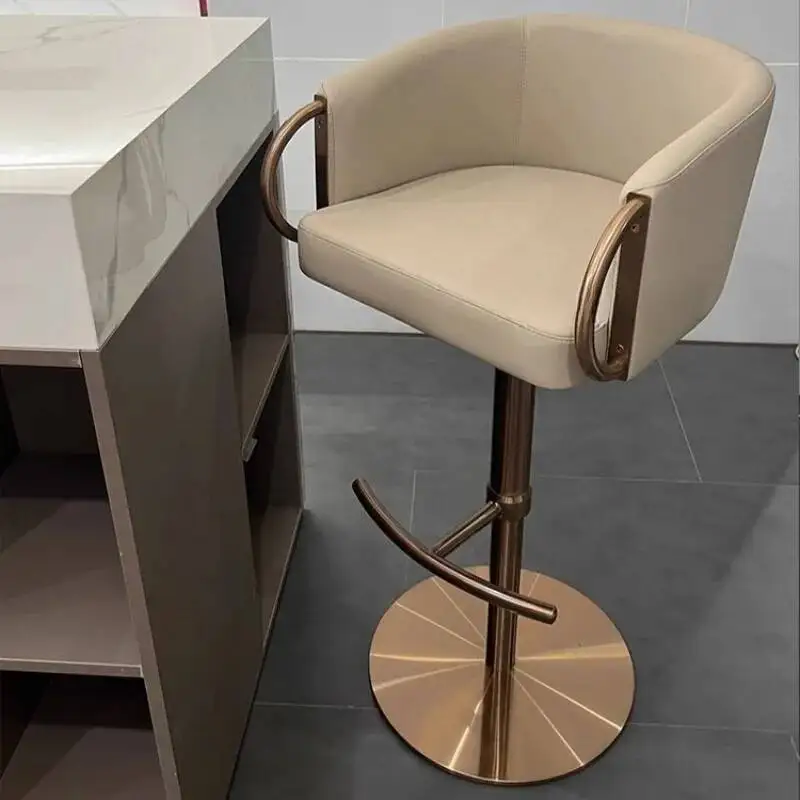 

Барный регулируемый табурет с металлическим каркасом, кожаный барный стул с подлокотниками, кухонный островной табурет настраиваемой высоте