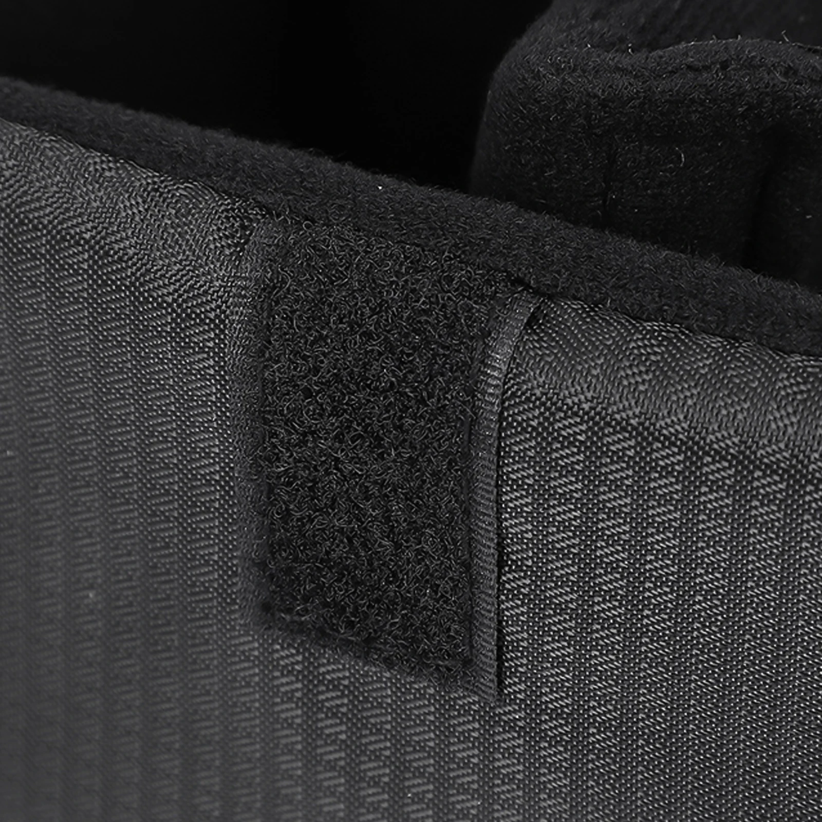 

Multi-Size Shockproof Waterproof Lens Pouch Bag for Camera Protective Case Fits Lenses Flash Cards Data Cables Polyester