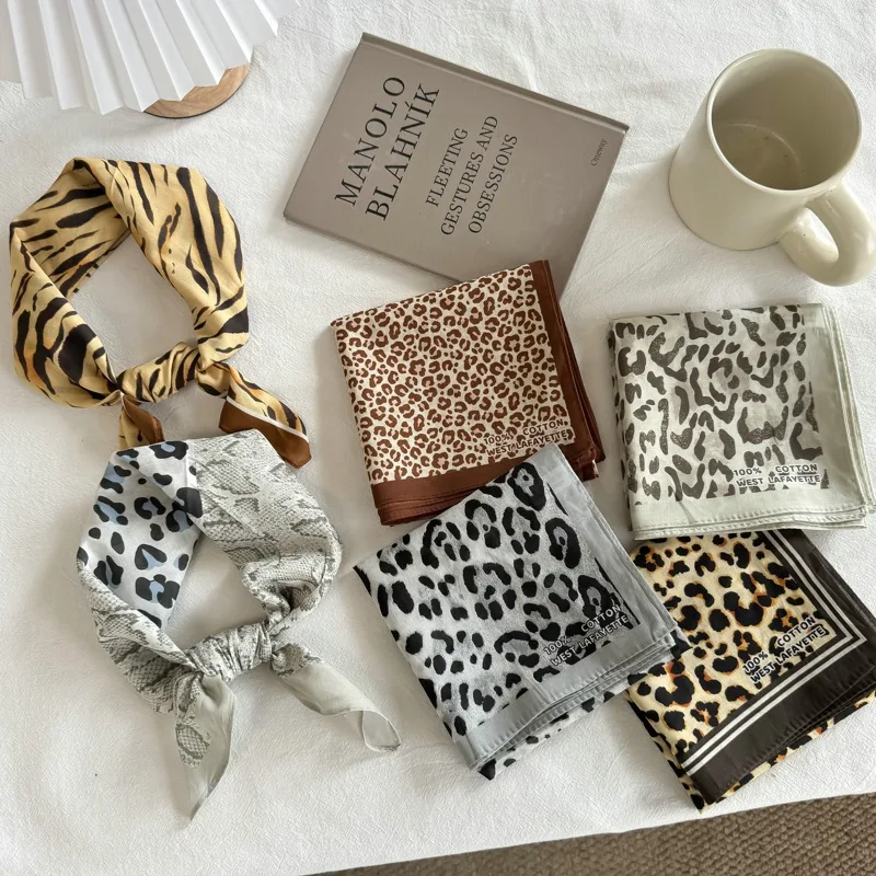 lenco-de-algodao-com-estampa-de-leopardo-retro-lenco-decorativo-fino-e-fashion-para-mulheres-lenco-pequeno-quadrado-versatil-para-primavera-e-outono