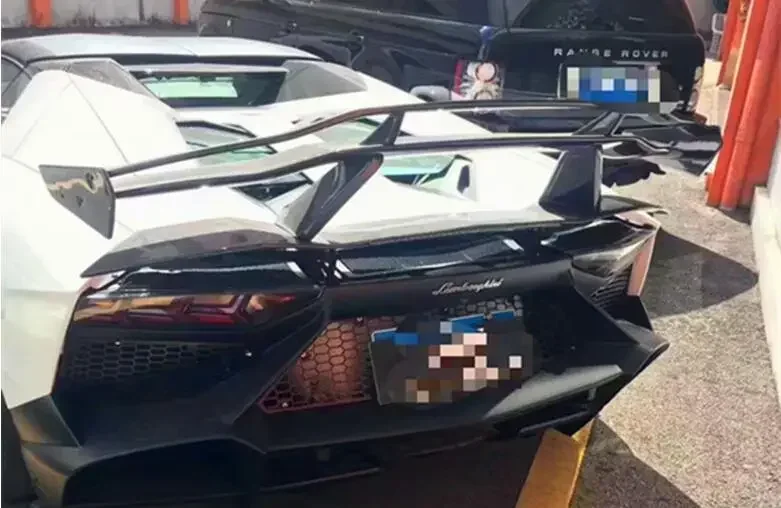 

REAL CARBON FIBER Car REAR WING TRUNK LIP SPOILER Roof Top Car Body Kit FOR Lamborghini Aventador LP700 LP720 DMC GT 2012+