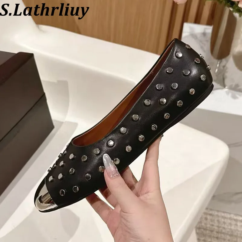 

New Spring Autumn Genuine Leather Rivet Decoration Lazy loafers Women's Solid Color Flat Shoes Shallow Mouth Ballet Dance Shoes