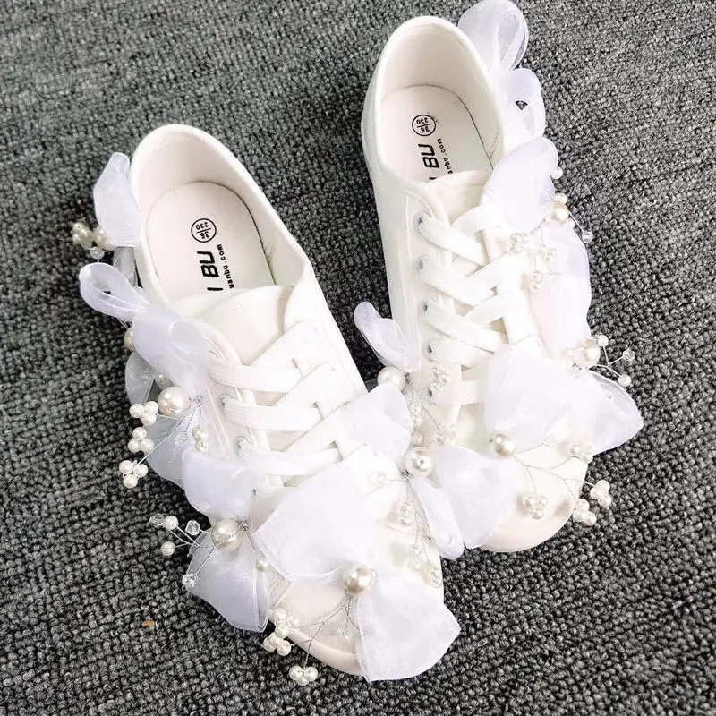 Women\'s Vulcanize Shoes New Casual Classic White Canvas Women Wedding Party White Lace Sneakers Pearl Fashion