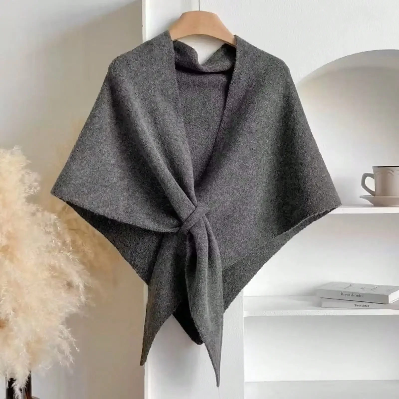 

2026 Women's Knit Triangular Shawl Scarf 2025 Autumn Winter Solid Color Large Warm Wrap