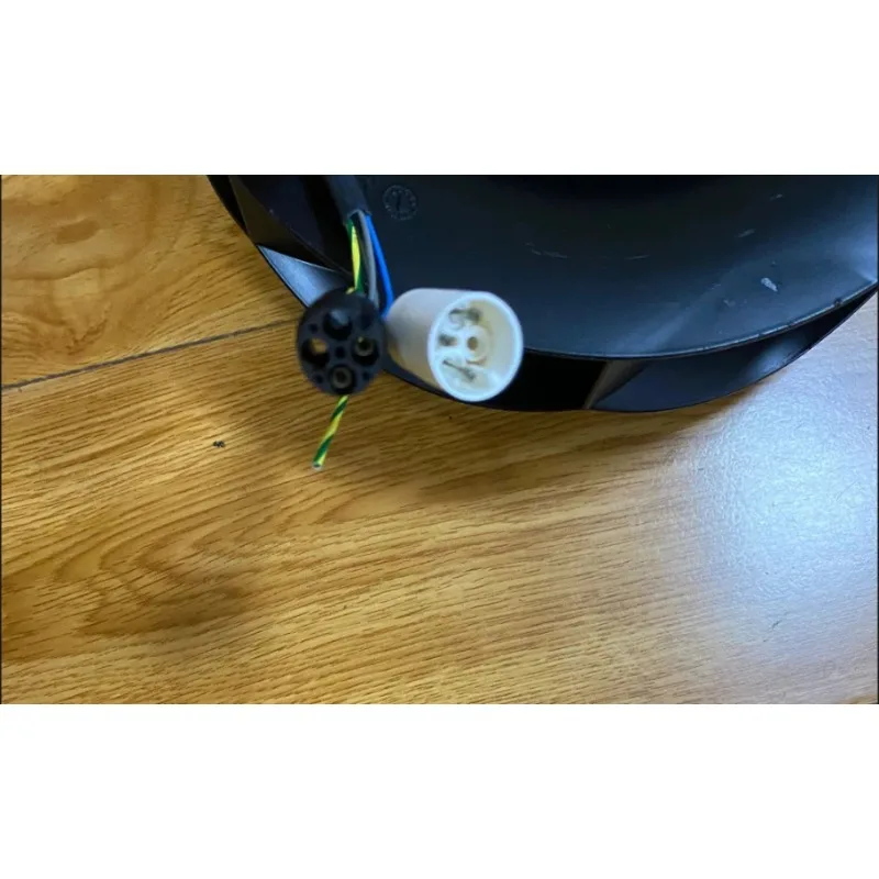 R2D220-RB14-09 R2D220-AB26-20 R2D220-RB14-10 R2D220-RB14-13 Ventilateur d'origine