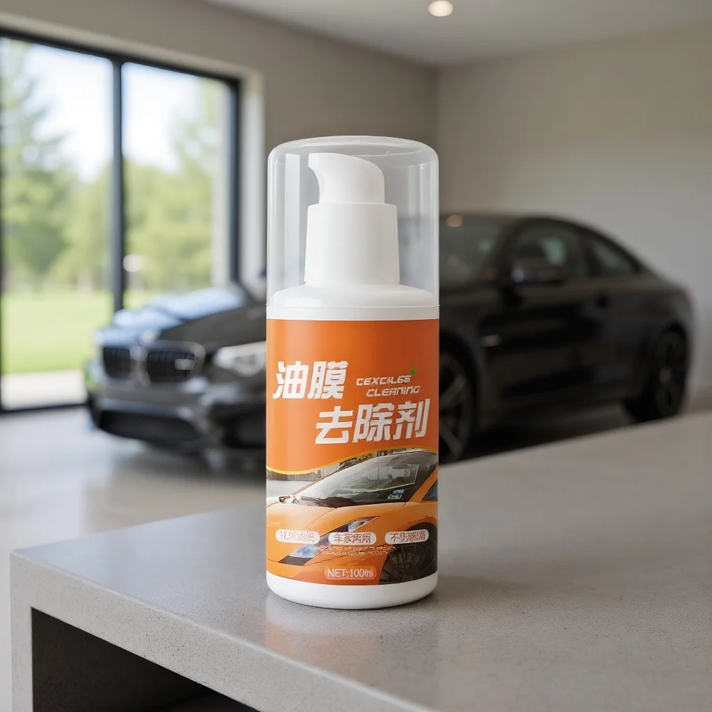 

100ml Glass Oil Film Remover: Anti-Fog Cleaner for Car Windshields and Home Windows