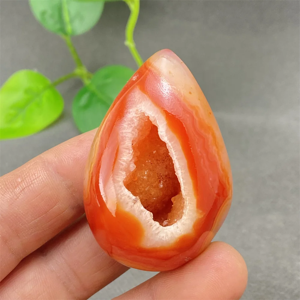 Natural And Beautiful Red Agate Geode Crystal Egg  Hand-polished Carnelian Mineral Specimen  Home Decoration Ornaments
